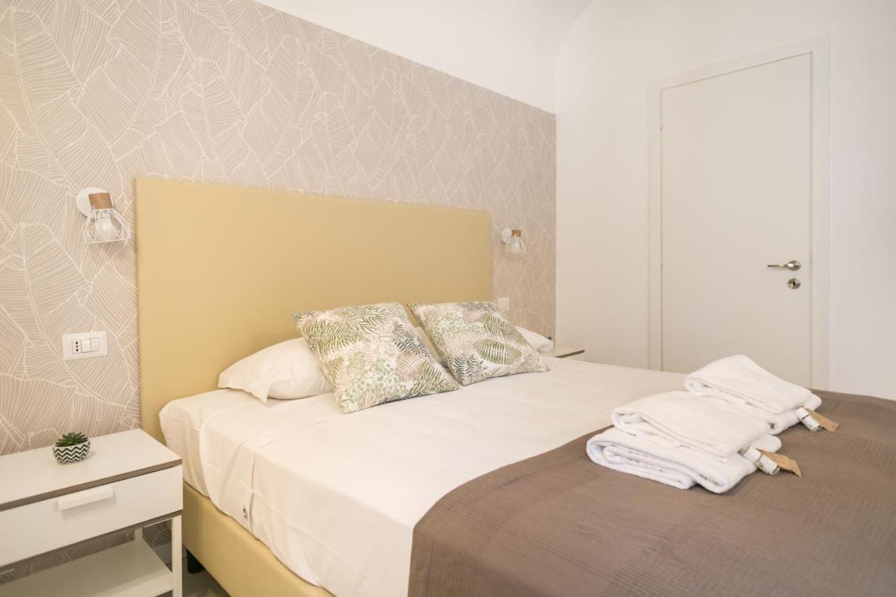 White Candia Guesthouse Rome Exterior photo